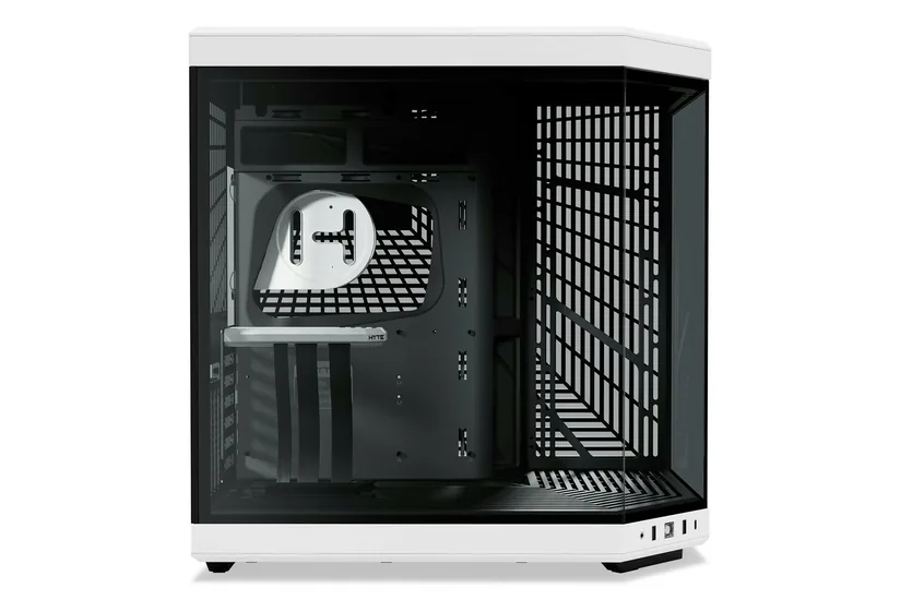 HYTE Y70 - mid tower