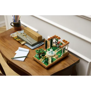 LEGO Icons 10359 Fontanna w ogrodzie