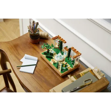 LEGO Icons 10359 Fontanna w ogrodzie