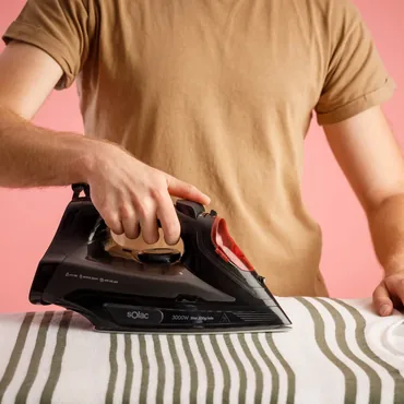 Solac Solution PV2490 Dampstrygejern Keramisk strygesål 3000 W Sort