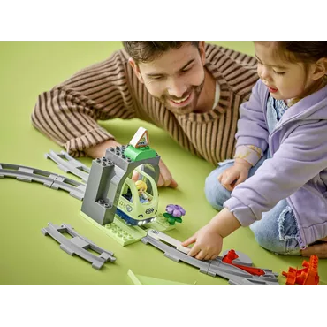 LEGO Duplo Town 10425 Tunel i tory kolejowe