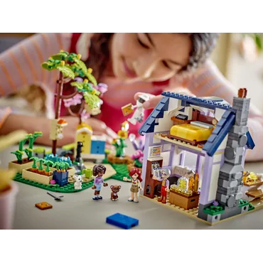 LEGO Friends 42669 Dom pszczelarzy i kwiatowy ogród