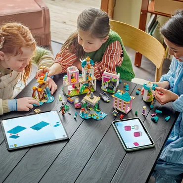 LEGO Disney Princess Prinsesseslot og royale kæledyr