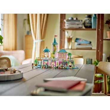 LEGO Disney Princess Prinsesseslot og royale kæledyr