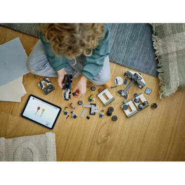 LEGO City Custom Police Car Garage