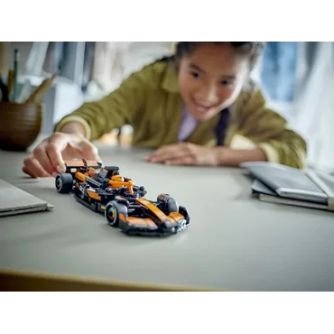 LEGO Speed Champions McLaren F1® Team MCL38-racerbil