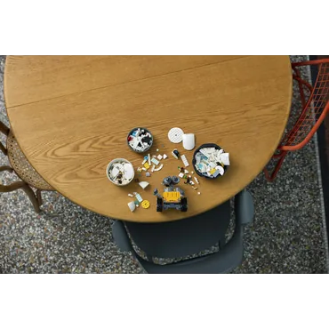 LEGO Disney WALL-E og EVA