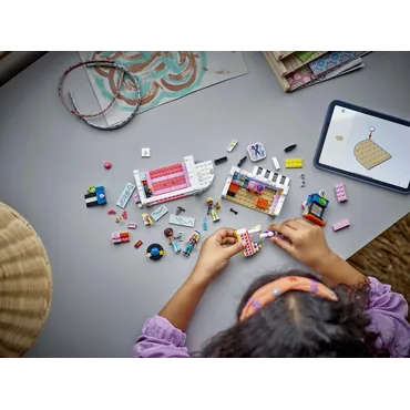 LEGO Friends 42662 Salon fryzjerski i sklep z ozdobami