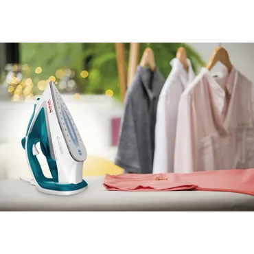 Tefal EasyGliss Plus FV5718 strygejern Tør & dampstrygejern Durilium strygesål 2400 W Turkis, Hvid