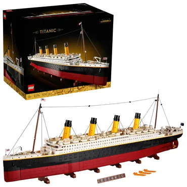 LEGO ICONS Titanic