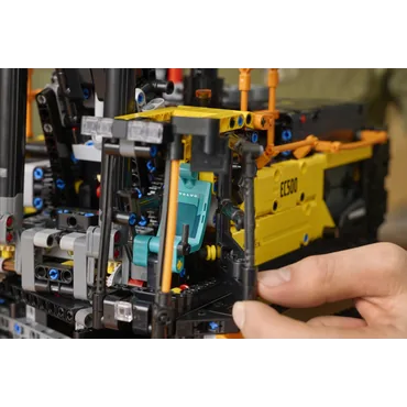LEGO Technic 42215 Koparka Volvo Ec500 Hybrid