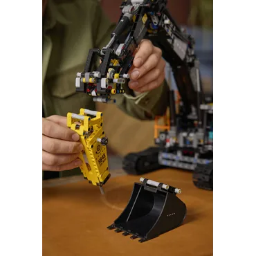 LEGO Technic 42215 Koparka Volvo Ec500 Hybrid