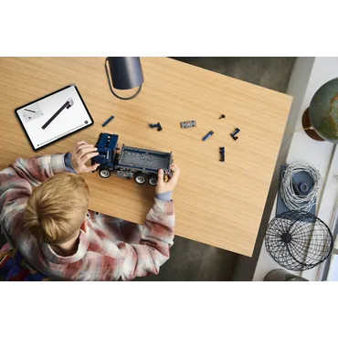 LEGO Technic Lastbil med tip