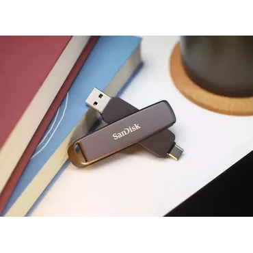 SanDisk Extreme PRO Dual Drive