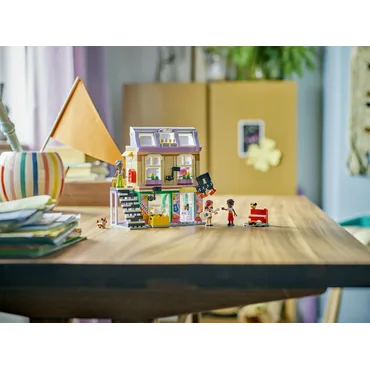 LEGO Friends Musikbutik og lejlighed
