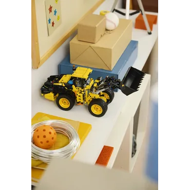 LEGO Technic 42209 Ładowarka Kołowa Volvo L120 Electric