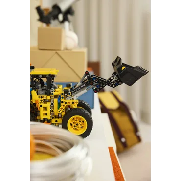 LEGO Technic 42209 Ładowarka Kołowa Volvo L120 Electric