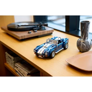 LEGO ICONS Shelby Cobra 427 S/C