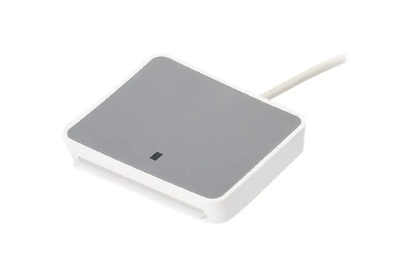 Identive CLOUD 2700R, USB, white chip card reader (ISO 7816), USB (2.0), dimensions (WxHxD): 70x60x16mm, color: white (905369)